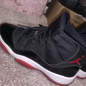 Jordan Bred 11